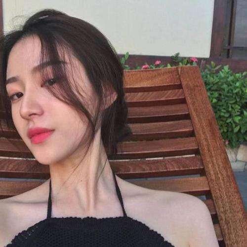 搬起石頭砸自己的腳